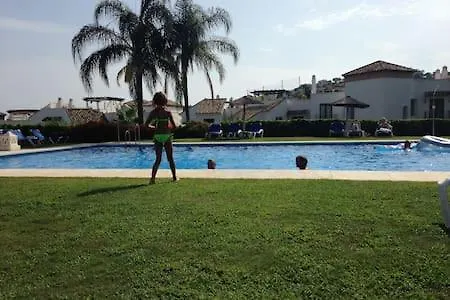 Marbella, Los Arqueros Golf & Country Club, Sleeps 7 Plus 1 Child Appartamento Marbella