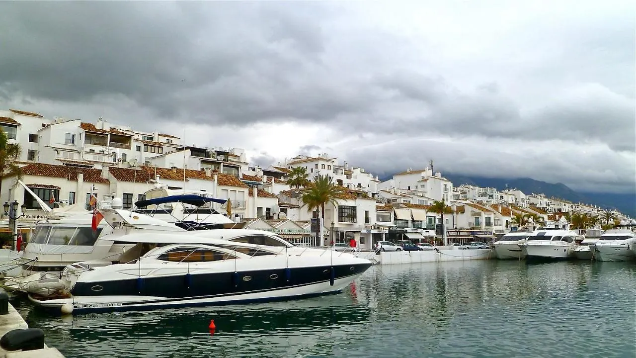 Apartment Marbella, Los Arqueros Golf & Country Club, Sleeps 7 Plus 1 Child Spain